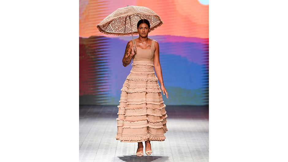 RUNWAY BEFW 2024